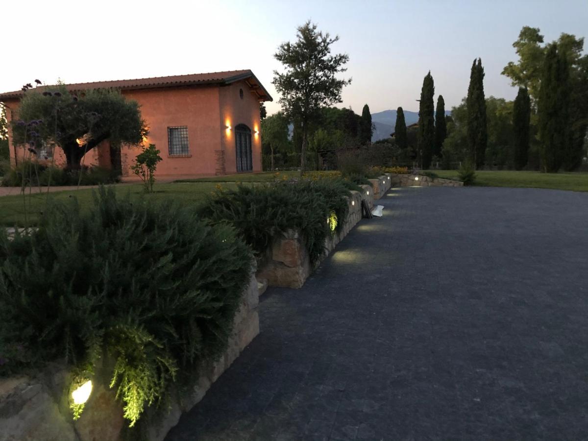 Casale Appia Bed & Breakfast Latina Dış mekan fotoğraf