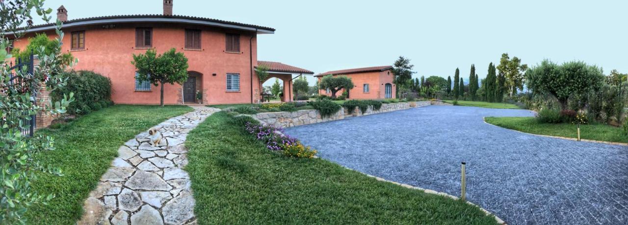 Casale Appia Bed & Breakfast Latina Dış mekan fotoğraf